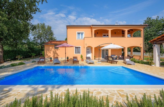 Accommodation Heraki 