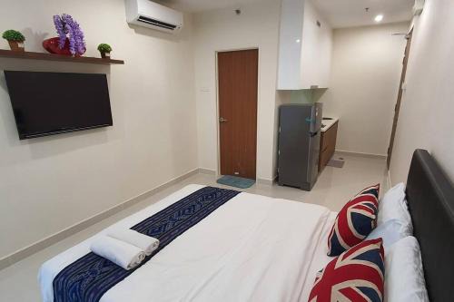 Lovely Kozi Square Studio 1 Bedroom with Pool LV9B
