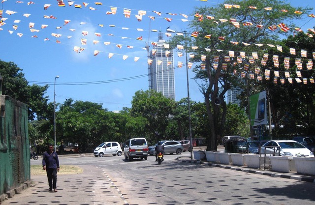 Lovely Large Studio Flat in Colombo Central