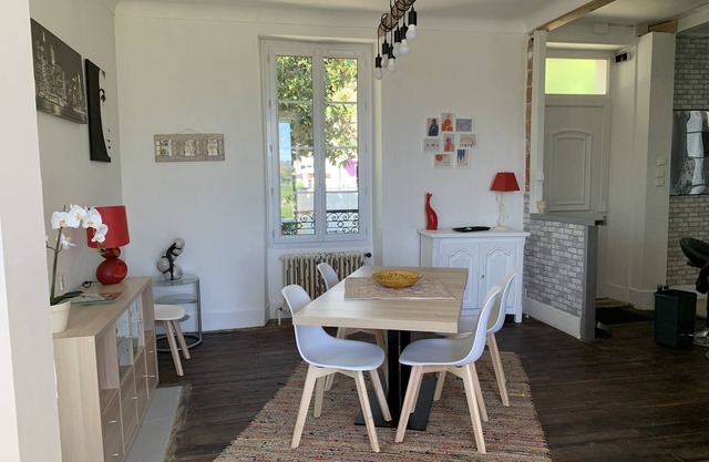 Lovely Maison de Maître in Antonne-et-Trigonant