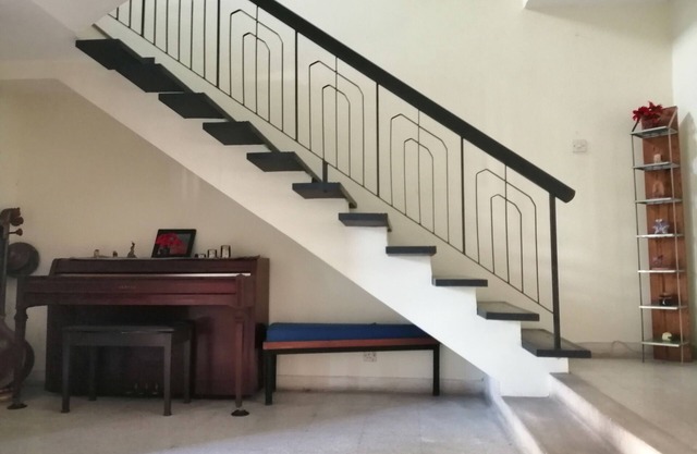 Lovely Master Room Near MRT Bandar Utama