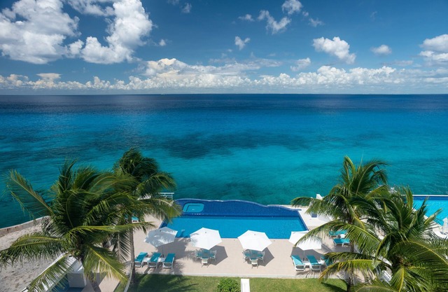 Lovely Miramar 204, Corner Unit, Wonderful ocean views, Spectacular snorkelling
