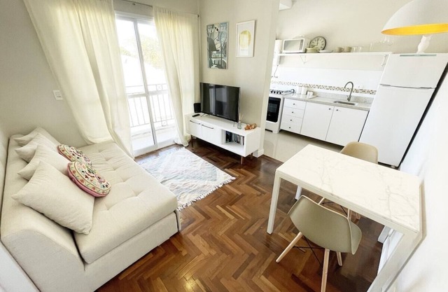 Lovely new apartment near Barigui Park with garage