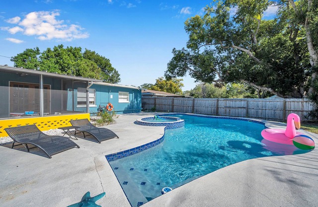 Lovely Private Heated Pool Home