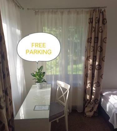 Lovely room and free parking