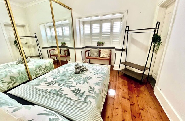 Lovely room in a shared home right next to the beach with lots of fun activities