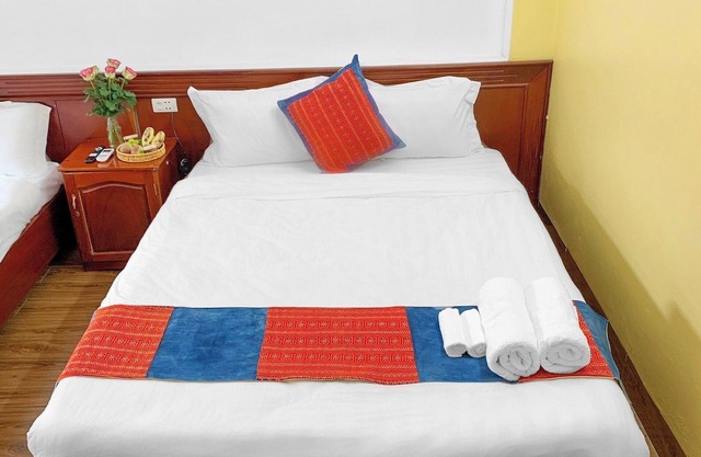 Lovely room included breakfast at Cherry SP Hotel-Restaurant and Tour Operation!