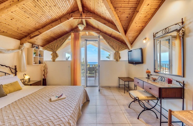 Lovely Sea-View Loft Up To 5 Adults