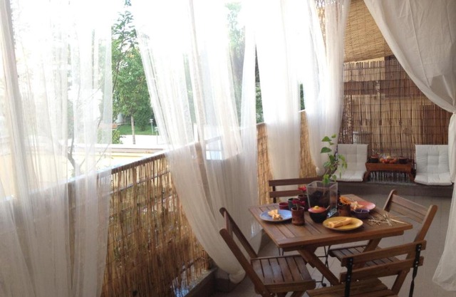 Lovely Terrace Apartment