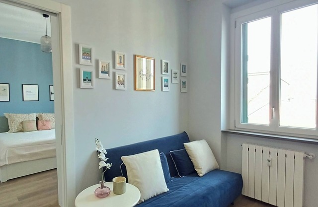 Lovely top floor apartment. Ideal for vacations, working holidays in Milan