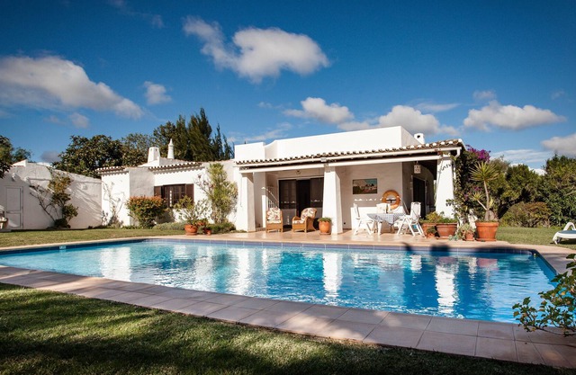 Lovely villa for max. 6 persons with beautiful garden and private pool.