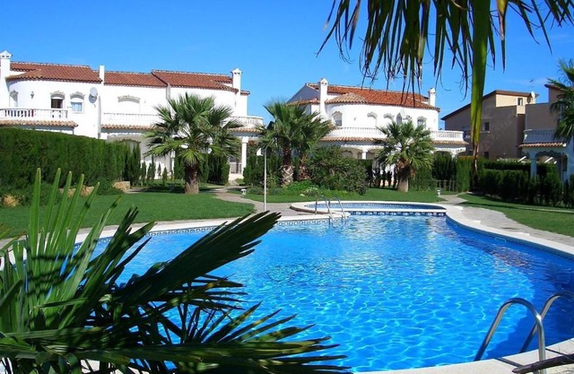 Lovely villa in family resort