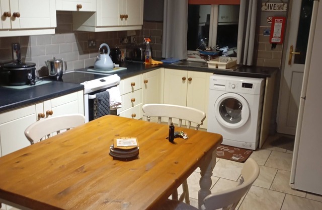Lovely wee cottage. buncrana ideal for 1 ,2,3,or 4 quest's