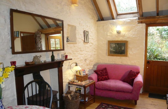 Loveston barn