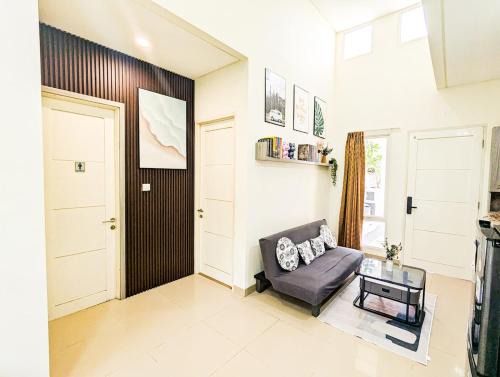 Lovina Spacious and Cozy 2-bedroom at Orchard Park