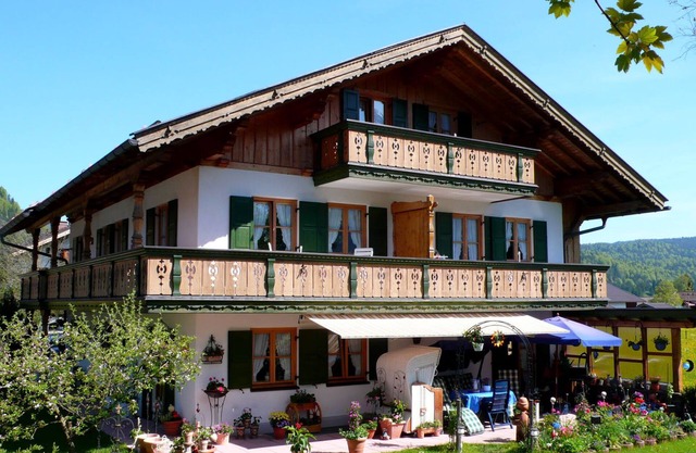 Lovingly furnished 3-star apartment in Wallgau.