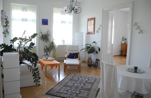 Lovingly furnished Art Nouveau apartment in a Wilhelminian style house