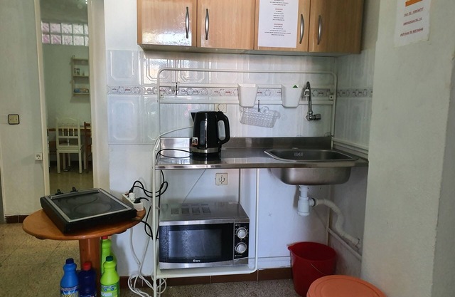 Low Cost Room Las Llaves 1