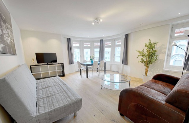 LU Beethoven V - City HITrental Apartment