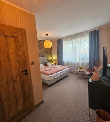 LUCAFIORI Hotel OBORY