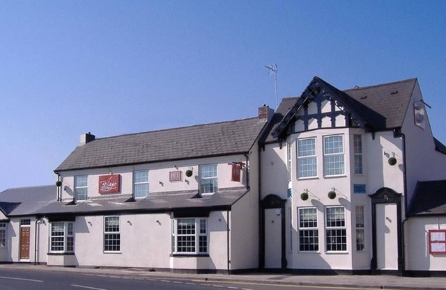 Lucarelli Inn