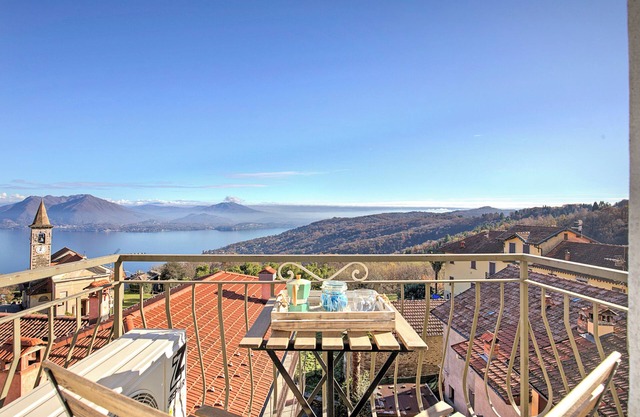 Luce Lake View on Stresa Hill, Stresa, Italy