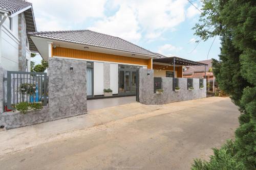 Lucia House