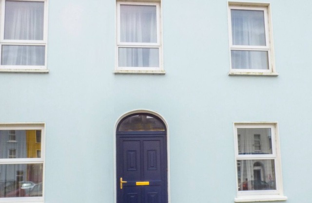 LUCIDA HOUSE, family friendly in Kilrush, County Clare