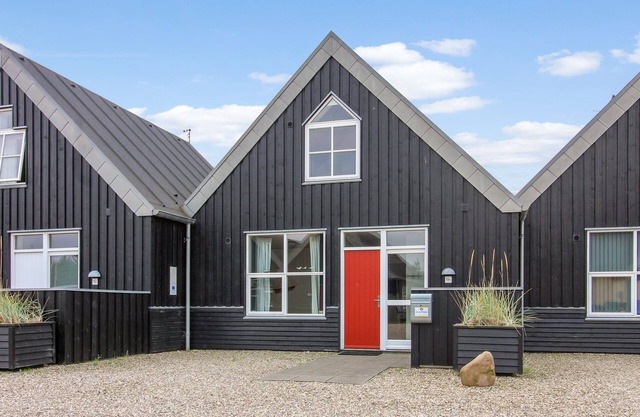 "Lucjan" - 800m from the sea by Interhome