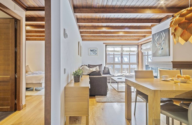 Luderna - Apartamento Val de Ruda B14 Paulet