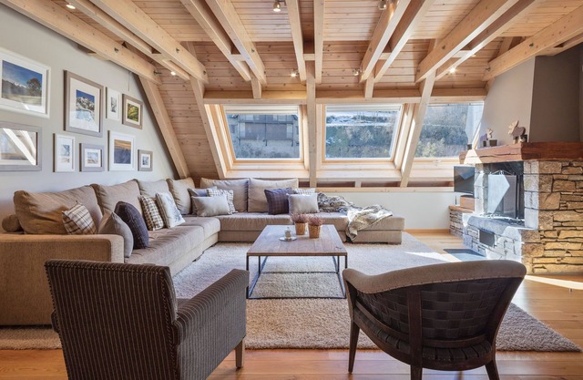 Luderna - Tríplex Arbaet