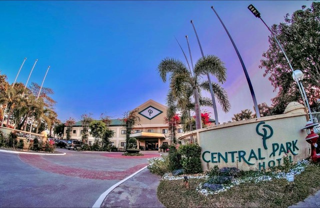 Luisita Central Park Hotel