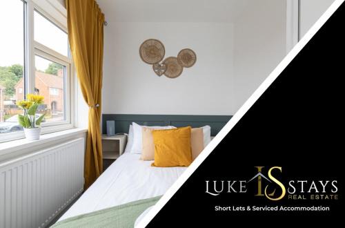 Luke Stays - Lonnen Drive