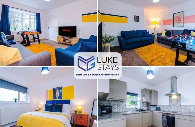 LukeStays - 10Langworthy Avenue