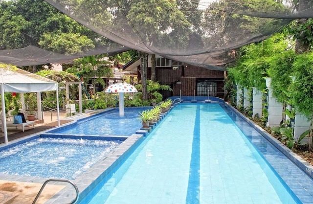 Luljettas Place Garden Suites