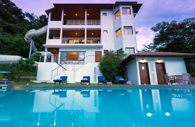Lulu Villa Holidays As seen on TV, Boasting the World's longest home water slide