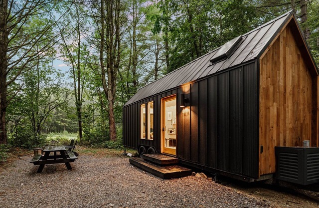 Lumen Nature Retreat | Cabin HYGGE-FREYA