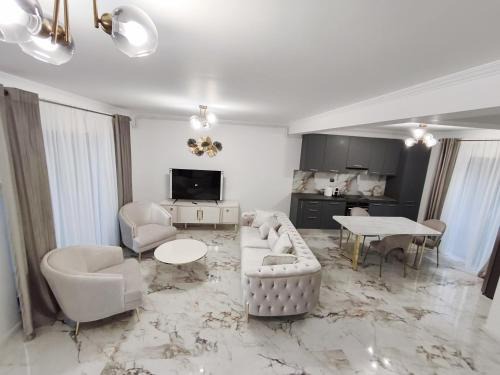 Luminia Gold 2