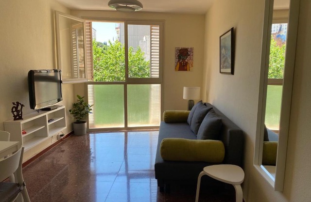 Luminoso apartamento en Canet de Mar cercano a la playa y a Barcelona