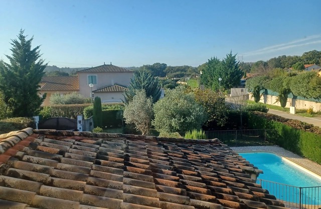 Luminous bastide Les Louis, Uzès