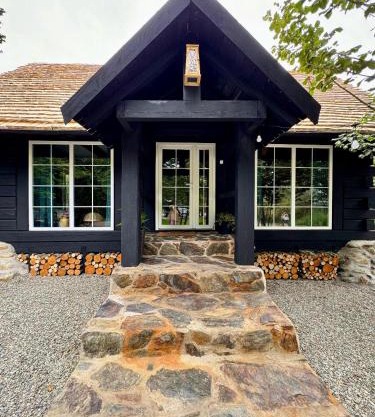 Luna Chalet
