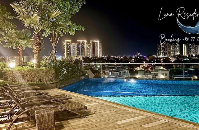 Luna Residence - Swimming Pool spacious for family