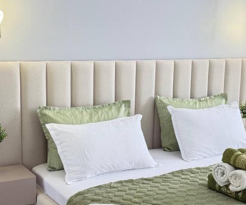 LUX apartment, 2-х комнатная,МЕГАцентр