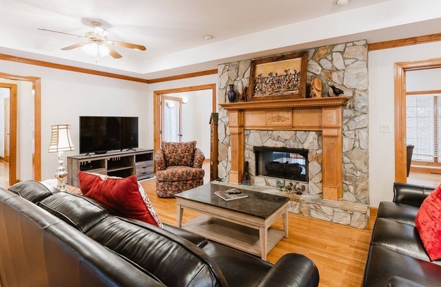Lux Home Near Top Golf and the Airport