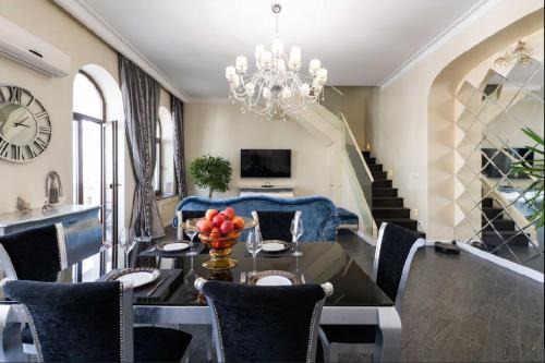 Lux Italy Apartment