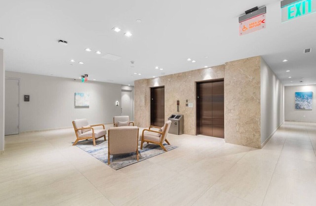 Luxe 2BR 2.5BA Ocean View Condo in Amrit Resort