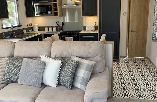 Luxe Lodge - Skipsea Sands Holiday Park, Bridlington