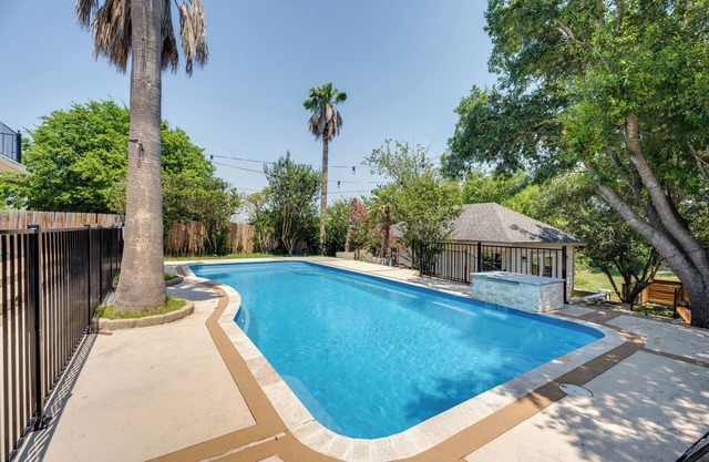 Luxe San Antonio Vacation Rental w/Private Pool!