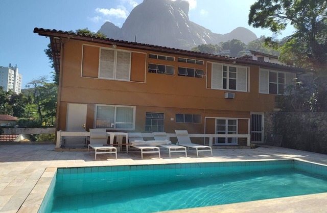 LUXOBRASIL #RJ762 House São Conrado Event and Lodging 03 Rooms Seasonal Rent