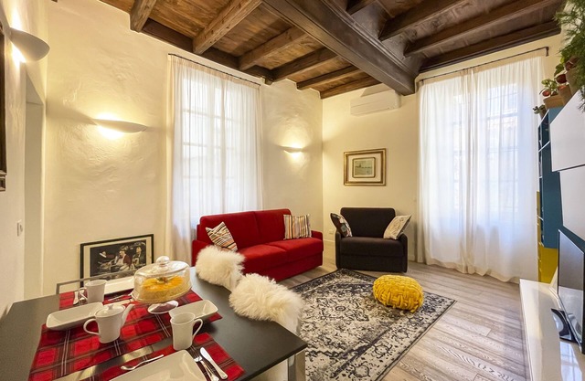 LuxRent Apartment Castello